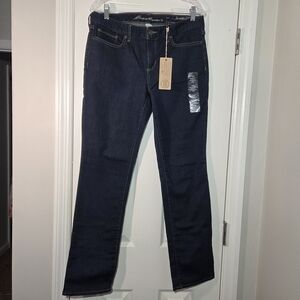 NWT Eddie Bauer Slightly Curvy Straight Leg Jeans in Dark Indigo Womens 10S